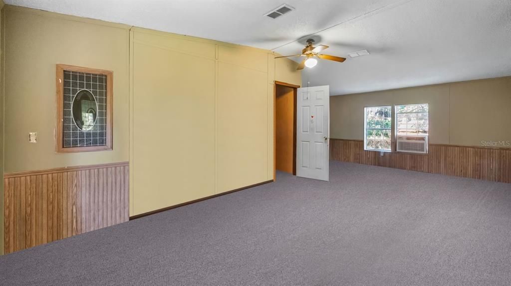 Active With Contract: $299,000 (3 beds, 2 baths, 1496 Square Feet)