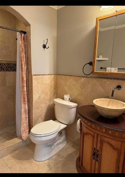 В аренду: $2,100 (1 спален, 1 ванн, 773 Квадратных фут)
