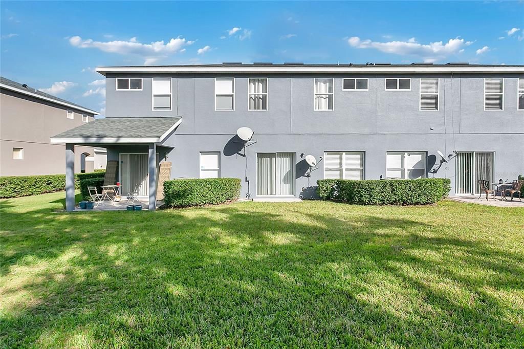 For Sale: $295,000 (2 beds, 2 baths, 1275 Square Feet)