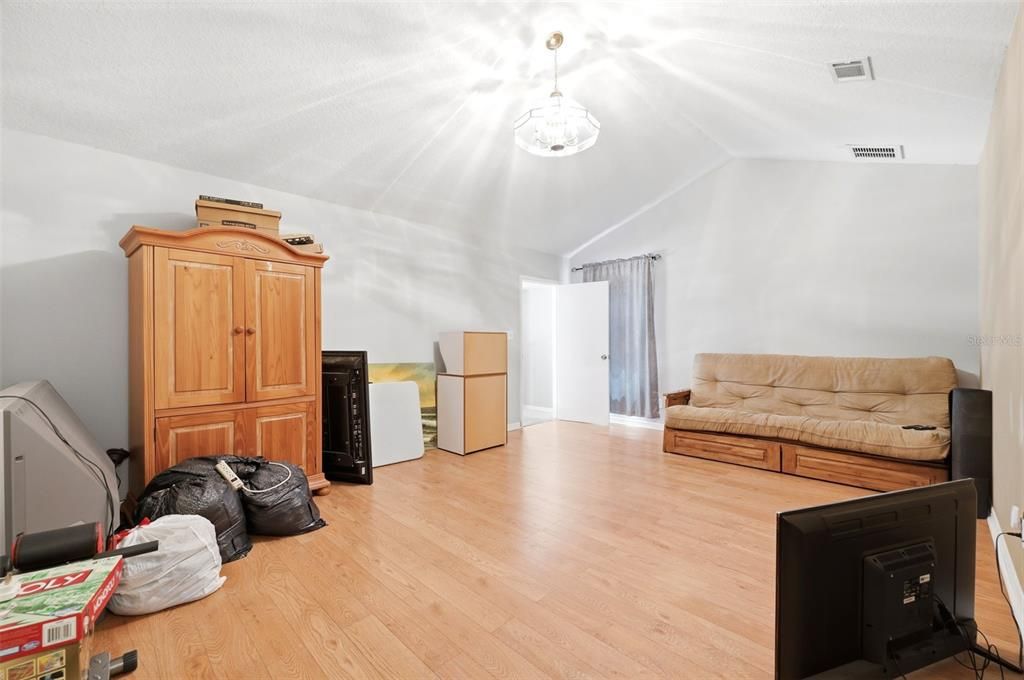 На продажу: $650,000 (5 спален, 3 ванн, 3609 Квадратных фут)