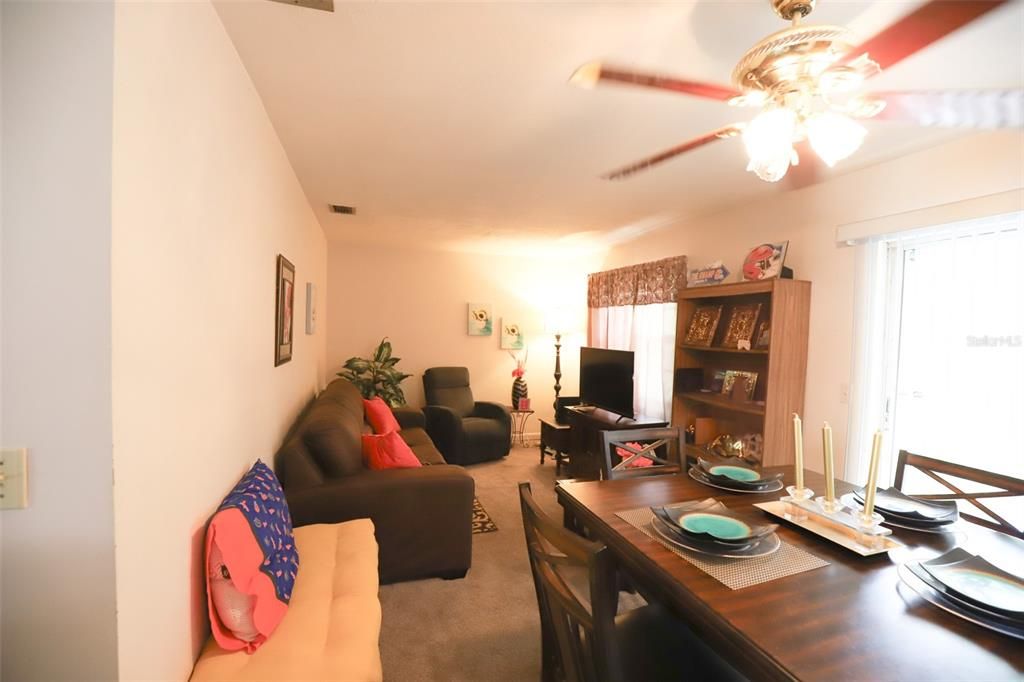 For Sale: $110,000 (2 beds, 1 baths, 1131 Square Feet)