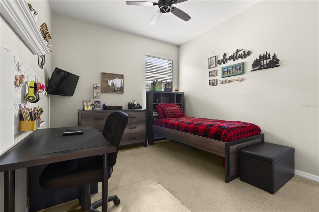 For Sale: $410,000 (3 beds, 2 baths, 1677 Square Feet)