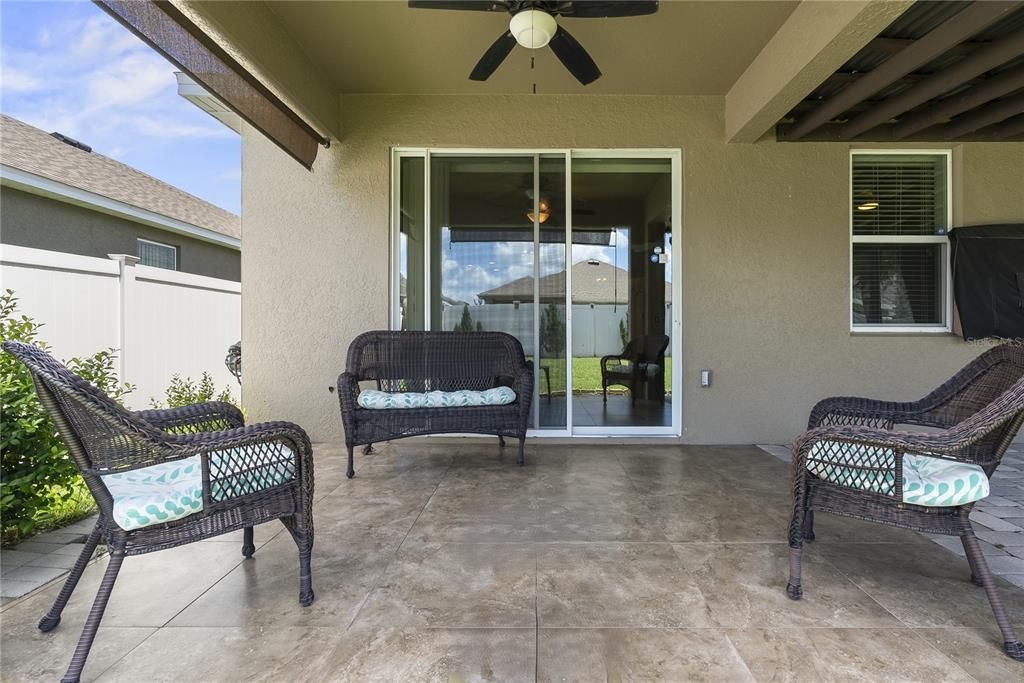 For Sale: $410,000 (3 beds, 2 baths, 1677 Square Feet)