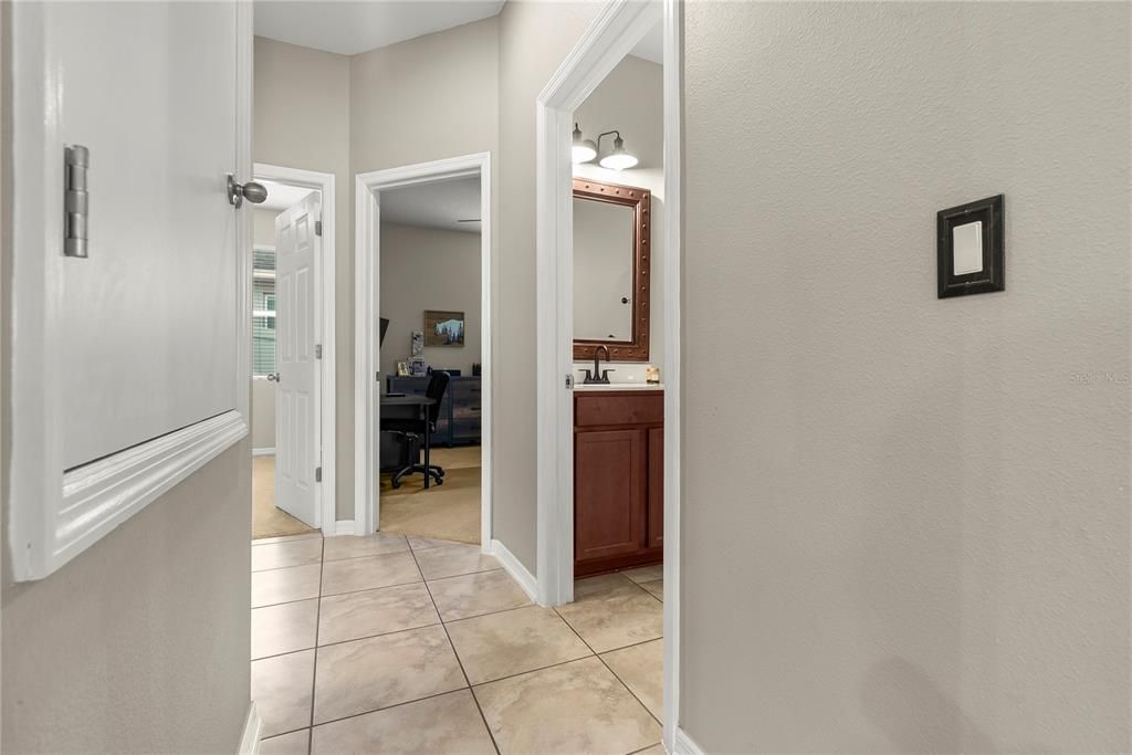 For Sale: $410,000 (3 beds, 2 baths, 1677 Square Feet)