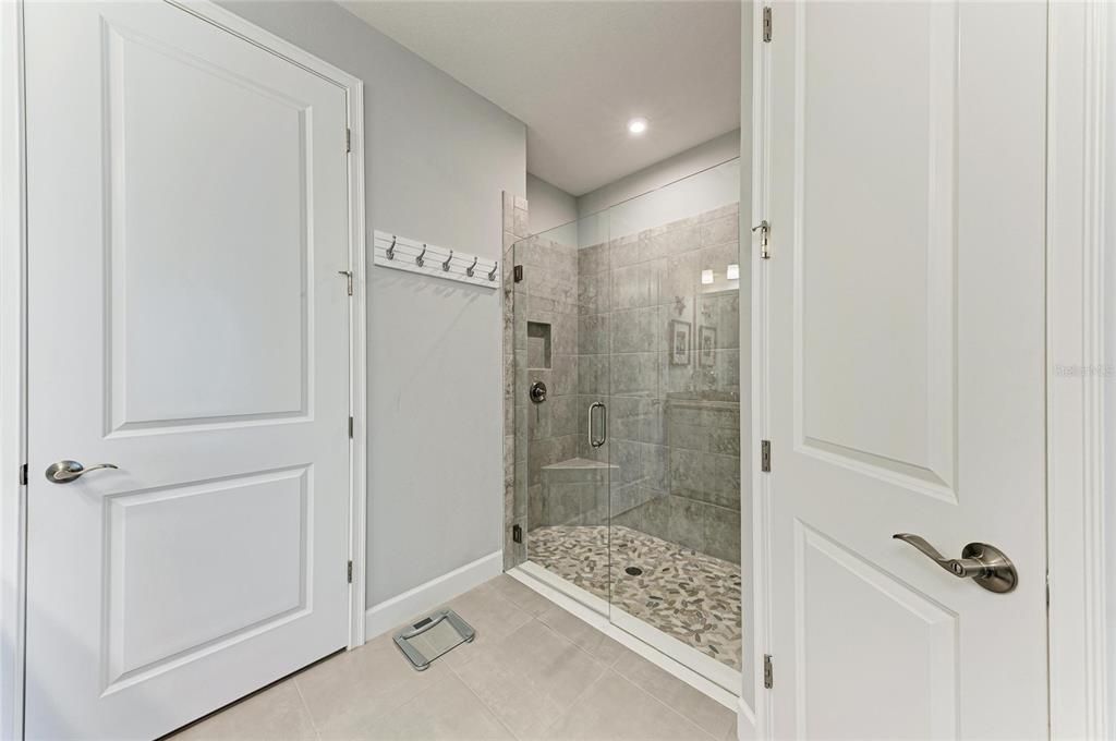 For Sale: $499,000 (2 beds, 2 baths, 1558 Square Feet)