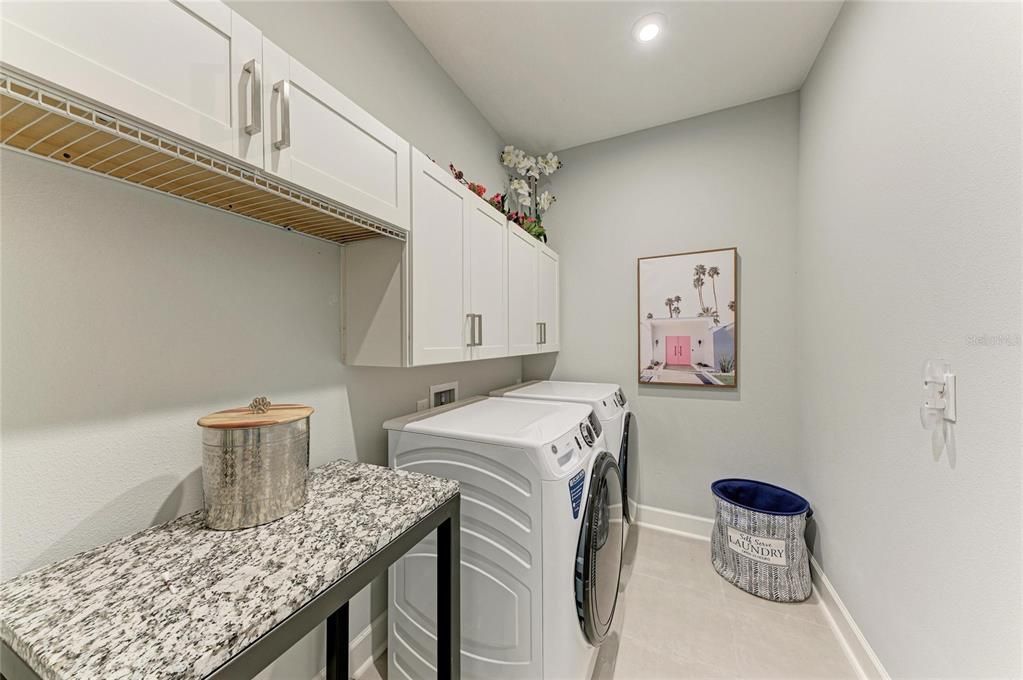 For Sale: $499,000 (2 beds, 2 baths, 1558 Square Feet)
