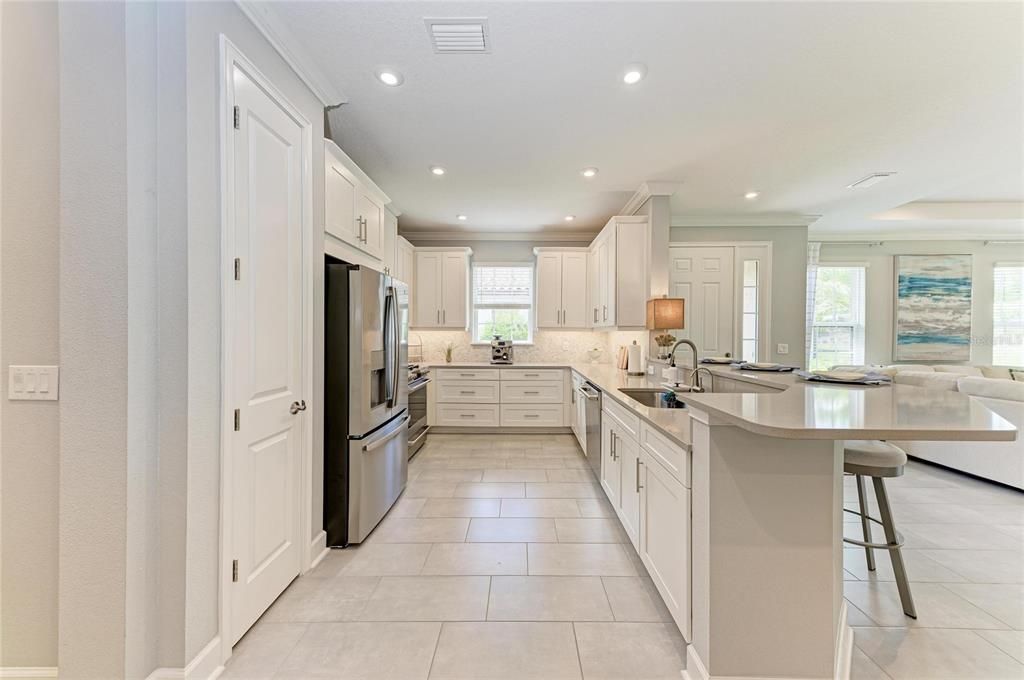 For Sale: $499,000 (2 beds, 2 baths, 1558 Square Feet)
