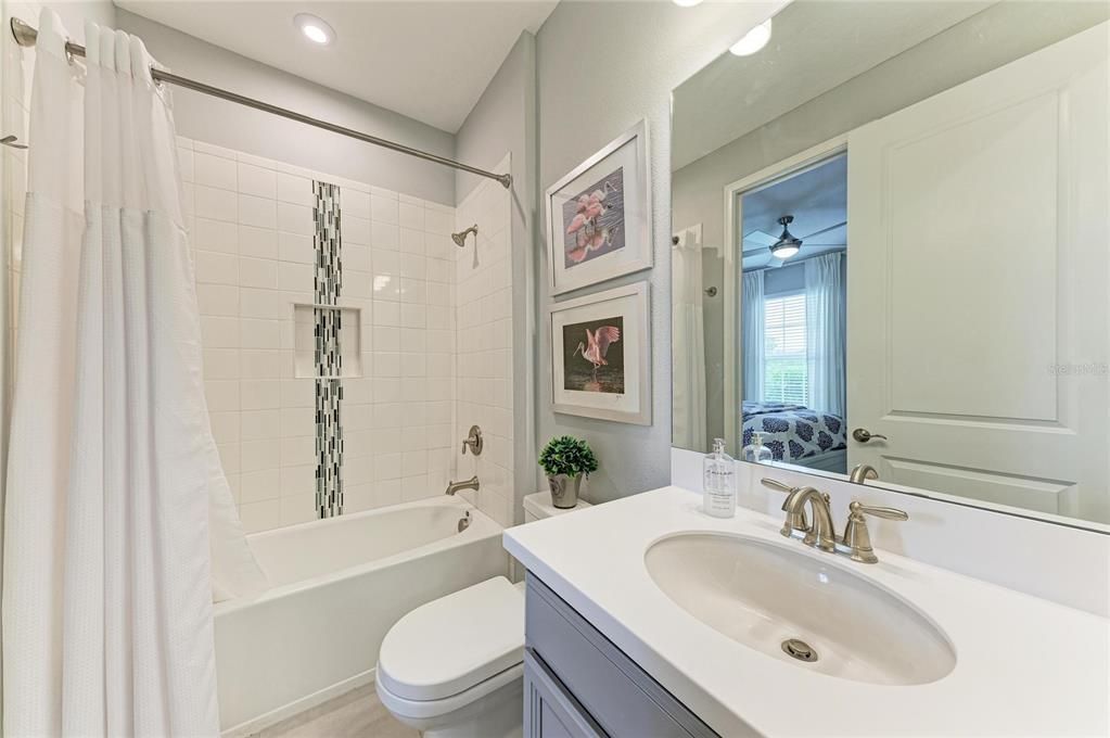 For Sale: $499,000 (2 beds, 2 baths, 1558 Square Feet)