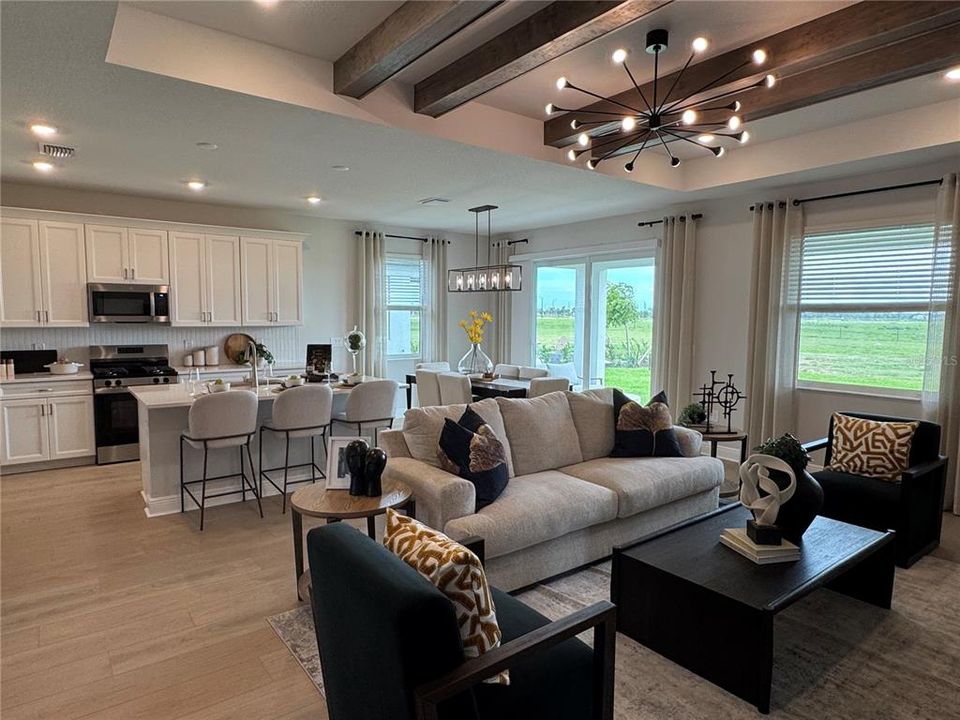 For Sale: $519,999 (4 beds, 3 baths, 2628 Square Feet)