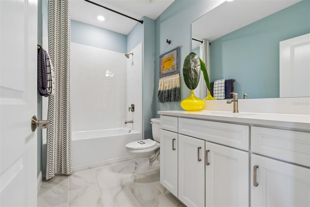 For Sale: $519,999 (4 beds, 3 baths, 2628 Square Feet)
