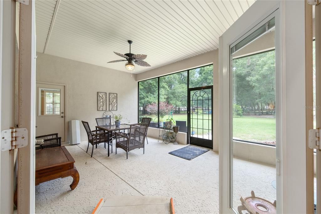For Sale: $659,900 (3 beds, 3 baths, 2888 Square Feet)