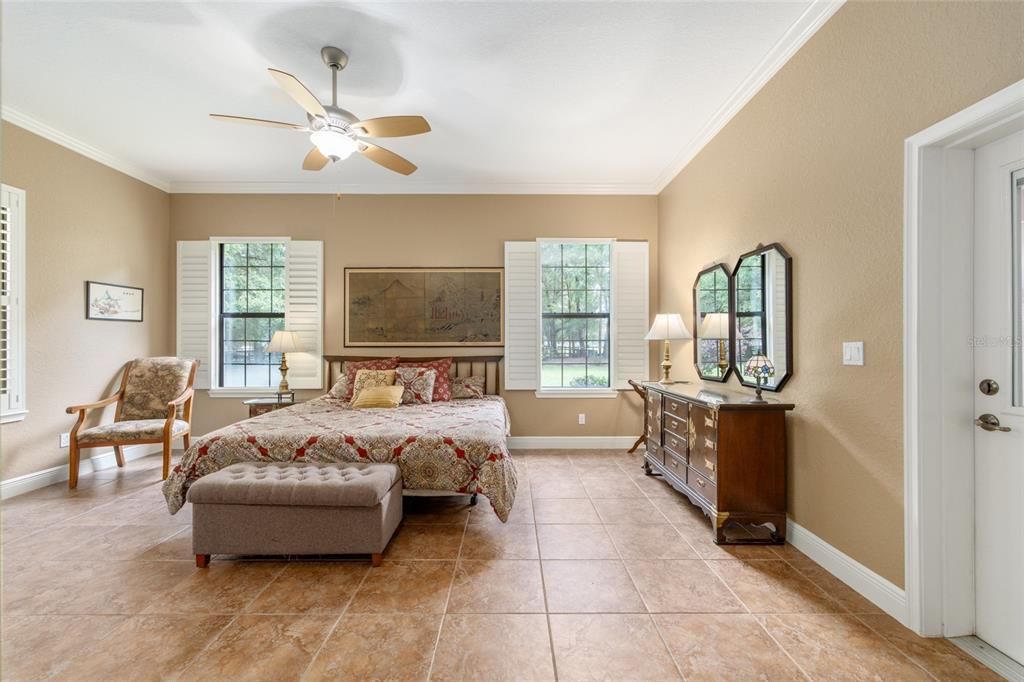 For Sale: $659,900 (3 beds, 3 baths, 2888 Square Feet)