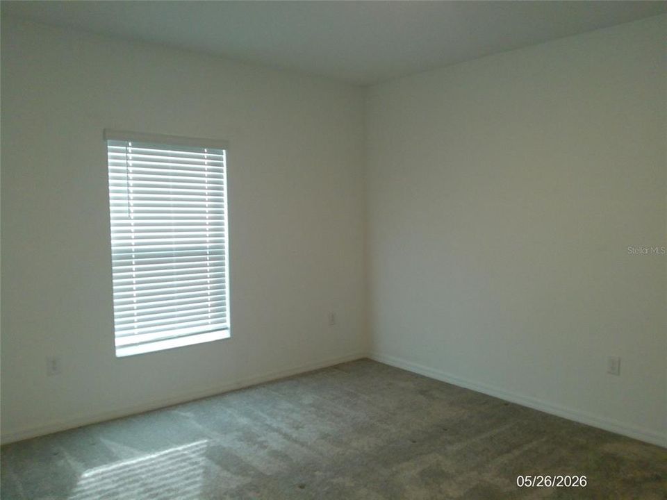 For Rent: $1,950 (3 beds, 2 baths, 1555 Square Feet)