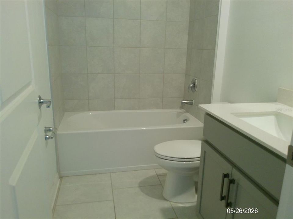 For Rent: $1,950 (3 beds, 2 baths, 1555 Square Feet)