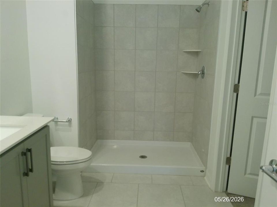 For Rent: $1,950 (3 beds, 2 baths, 1555 Square Feet)