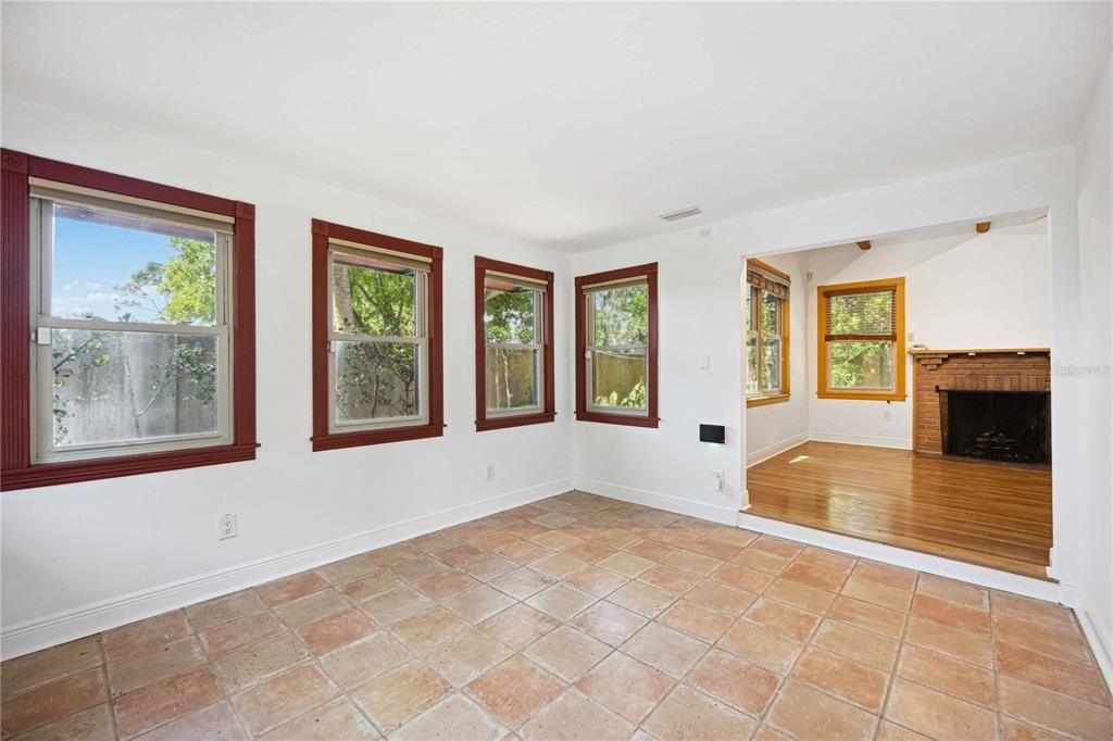 For Sale: $750,000 (3 beds, 2 baths, 1400 Square Feet)