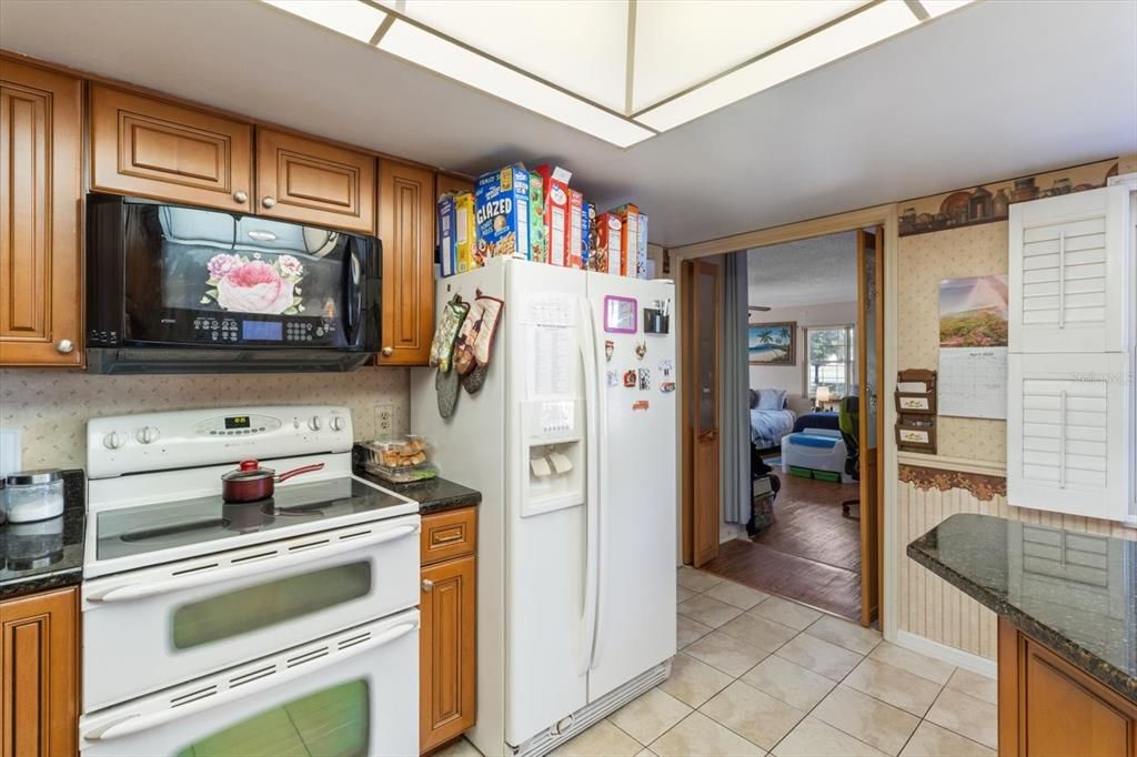 For Sale: $465,000 (4 beds, 2 baths, 1980 Square Feet)