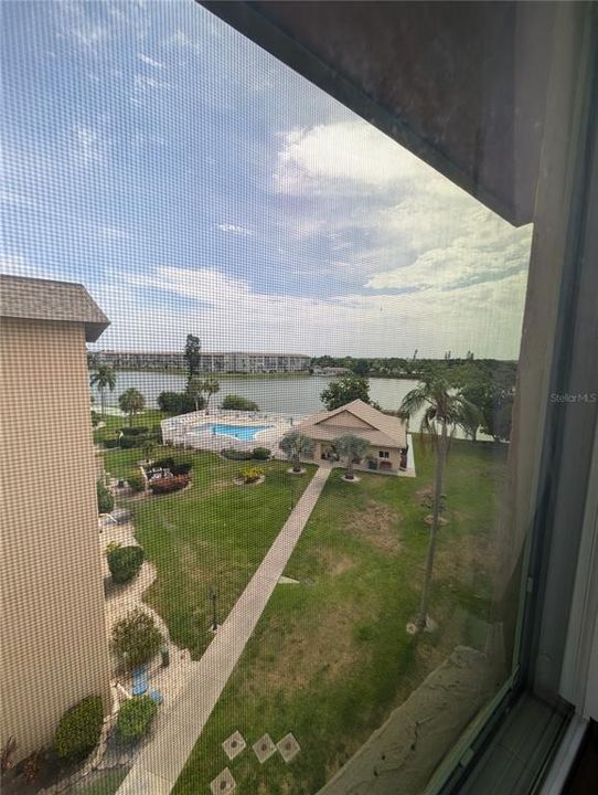 В аренду: $1,600 (2 спален, 2 ванн, 1144 Квадратных фут)