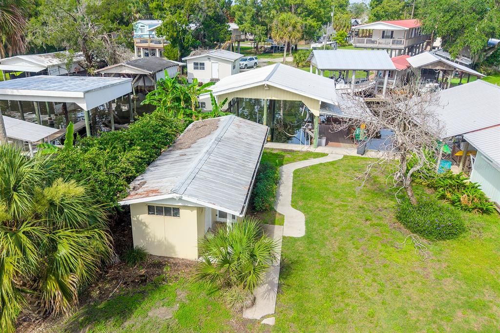На продажу: $175,000 (0.14 acres)
