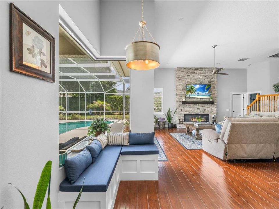 En Venta: $915,000 (5 camas, 4 baños, 3407 Pies cuadrados)