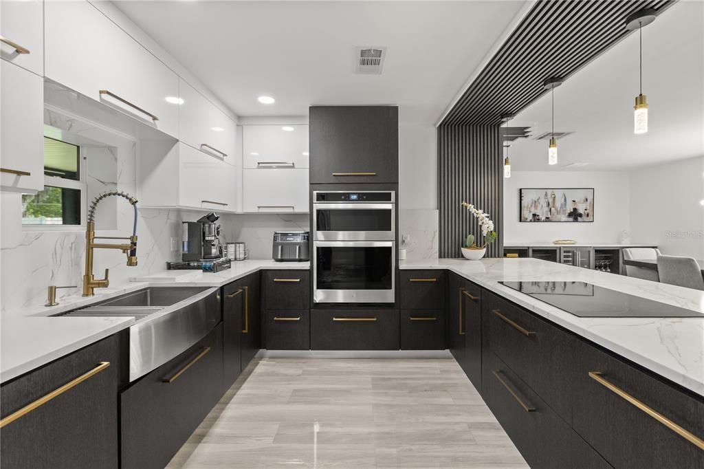 На продажу: $598,999 (3 спален, 2 ванн, 1733 Квадратных фут)