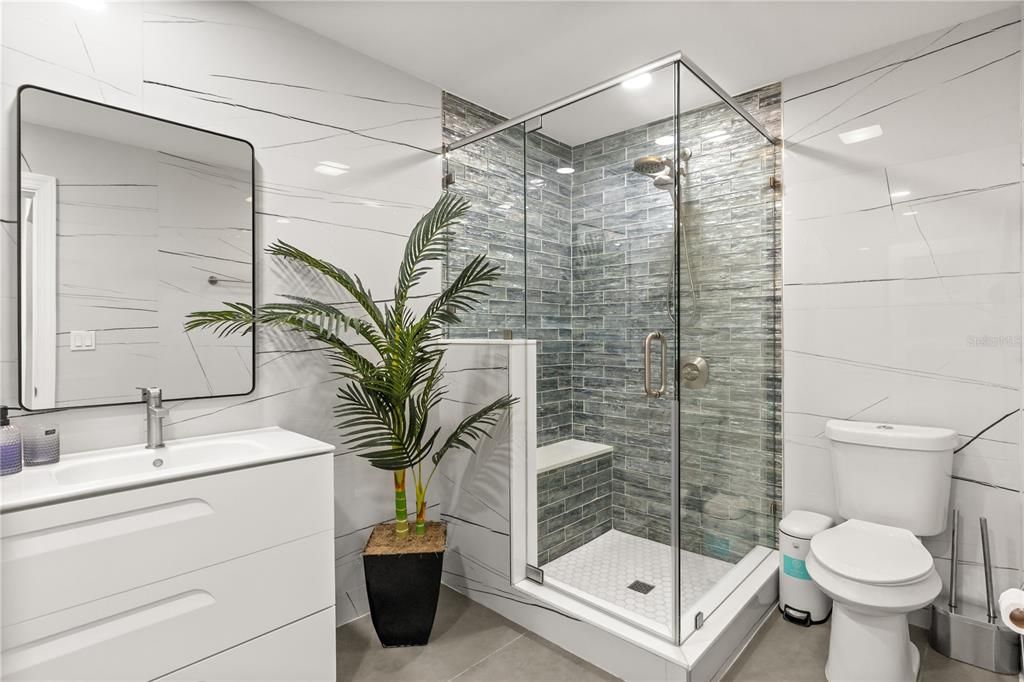На продажу: $598,999 (3 спален, 2 ванн, 1733 Квадратных фут)