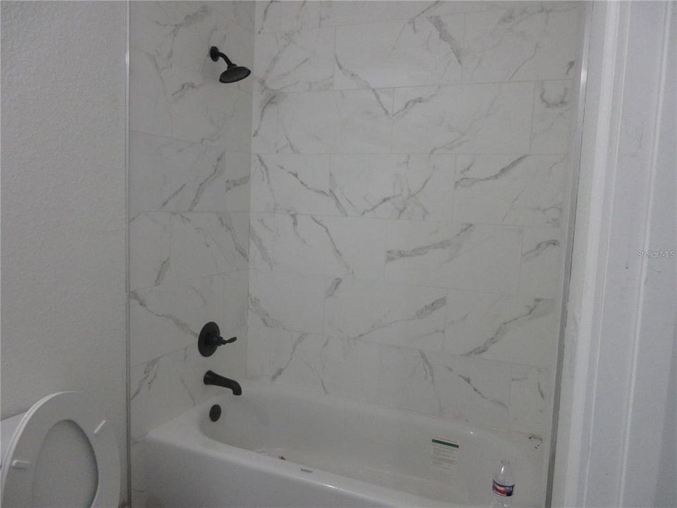 For Sale: $219,900 (3 beds, 2 baths, 1231 Square Feet)