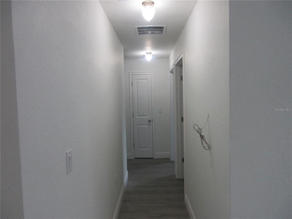 For Sale: $219,900 (3 beds, 2 baths, 1231 Square Feet)