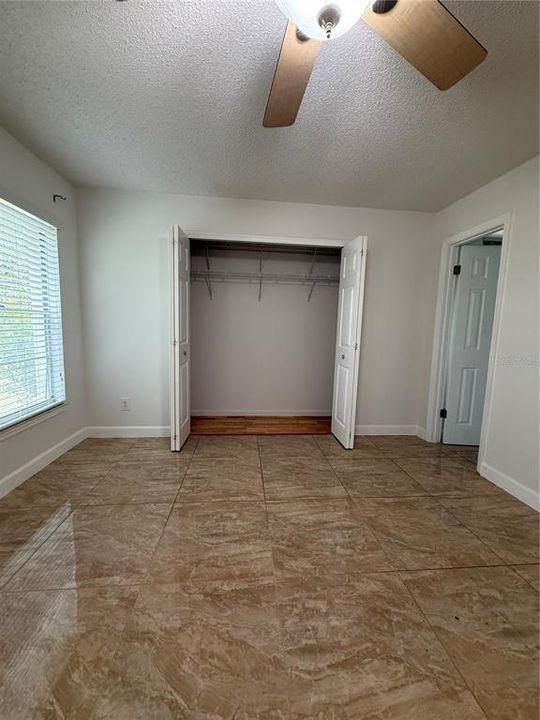 For Sale: $319,900 (2 beds, 2 baths, 1070 Square Feet)