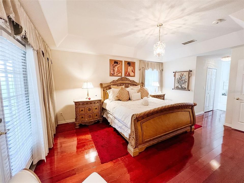 For Sale: $535,000 (4 beds, 3 baths, 2254 Square Feet)