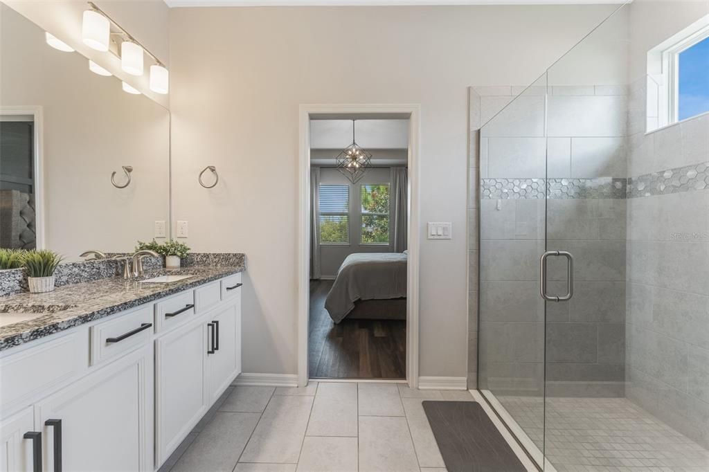 En Venta: $499,000 (4 camas, 3 baños, 2213 Pies cuadrados)