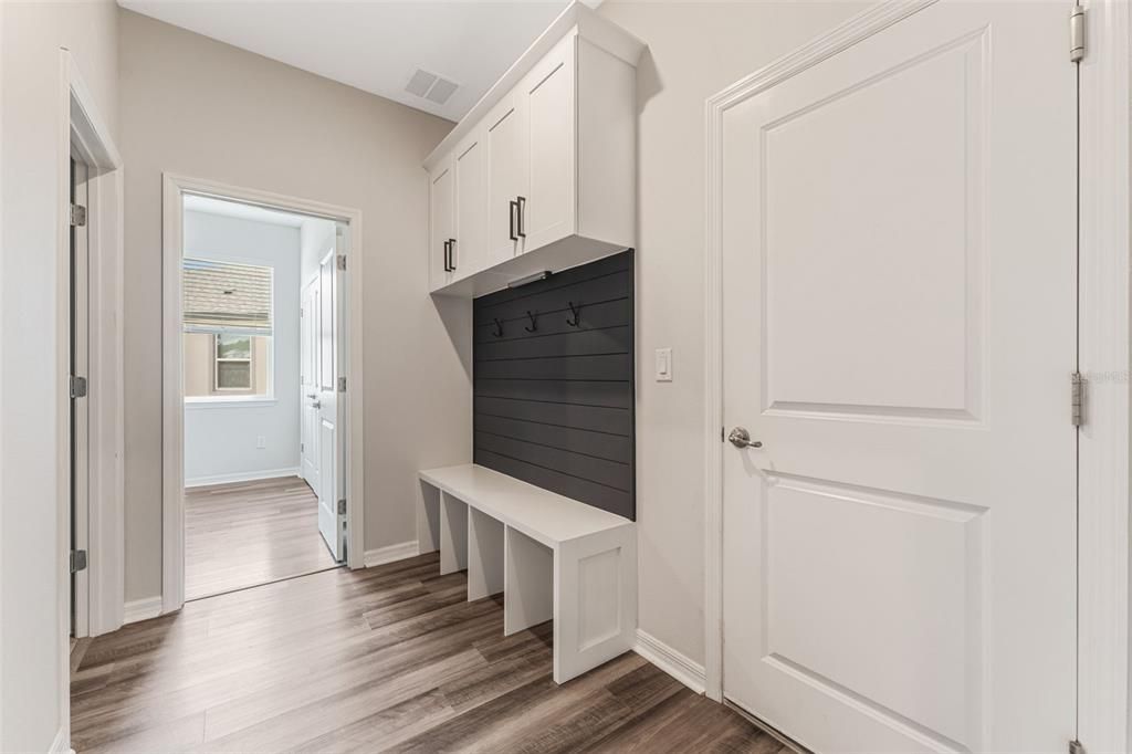 En Venta: $499,000 (4 camas, 3 baños, 2213 Pies cuadrados)
