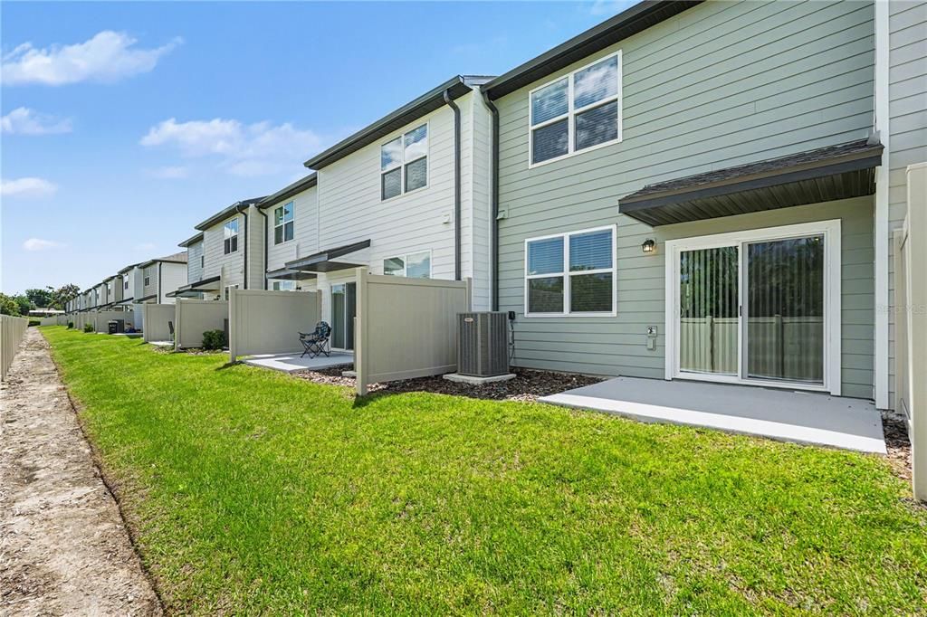For Rent: $1,520 (3 beds, 2 baths, 1386 Square Feet)