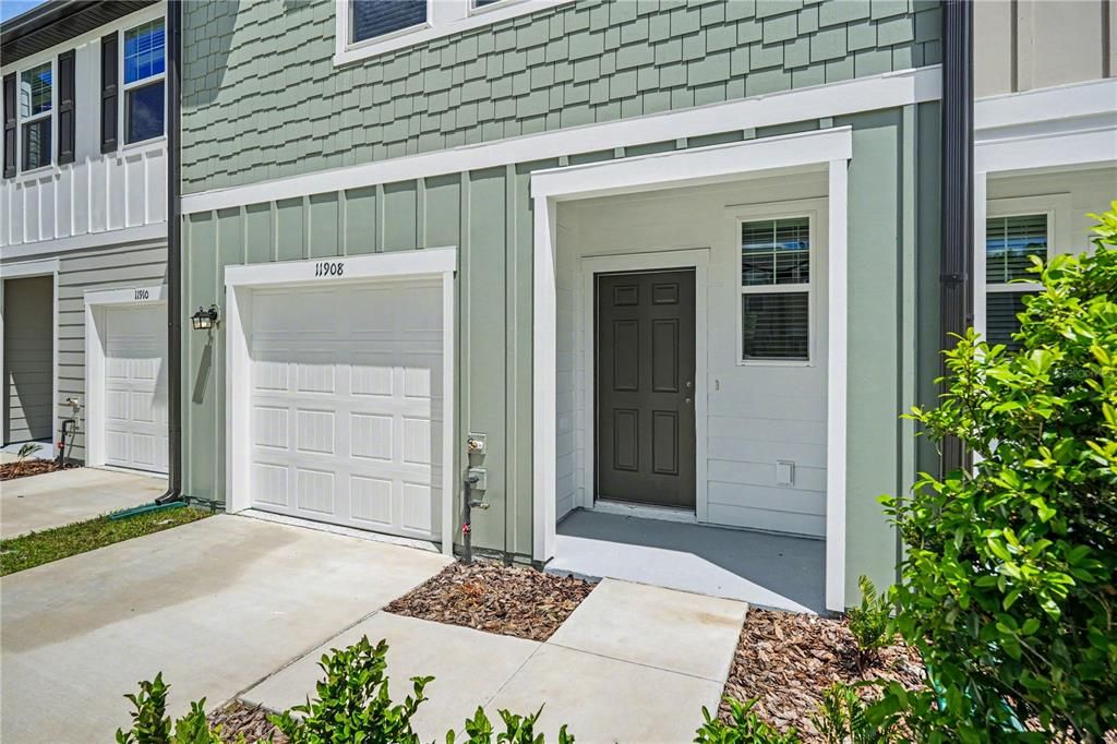 For Rent: $1,520 (3 beds, 2 baths, 1386 Square Feet)