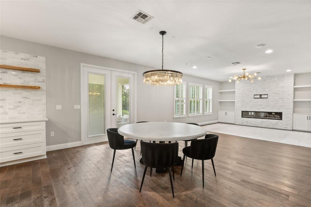 For Rent: $5,900 (4 beds, 3 baths, 3659 Square Feet)