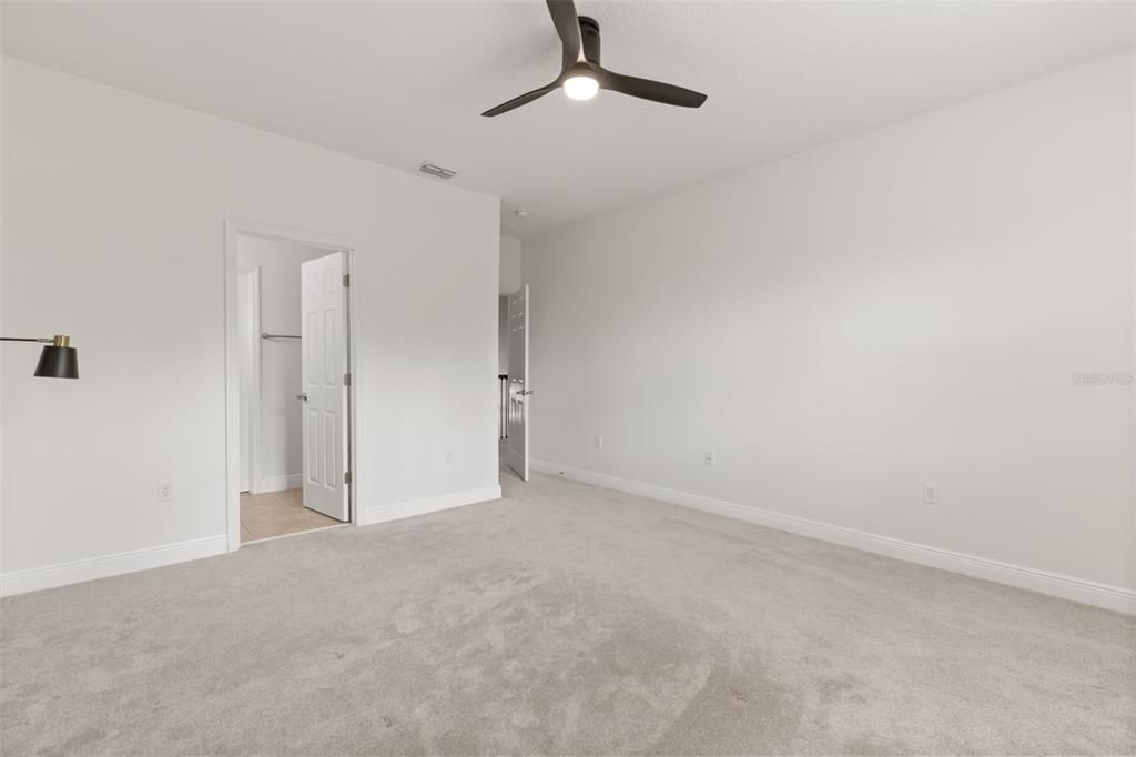 For Rent: $5,900 (4 beds, 3 baths, 3659 Square Feet)