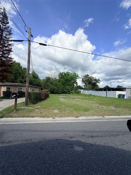 For Sale: $40,000 (0.14 acres)