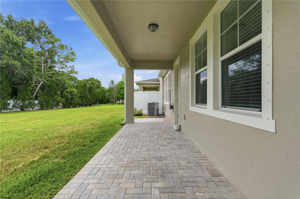 For Sale: $510,000 (3 beds, 3 baths, 2334 Square Feet)