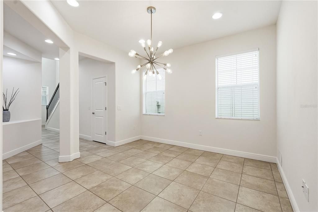 For Sale: $510,000 (3 beds, 3 baths, 2334 Square Feet)