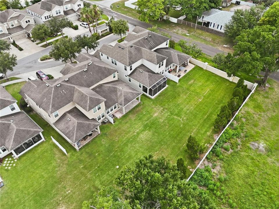 For Sale: $510,000 (3 beds, 3 baths, 2334 Square Feet)