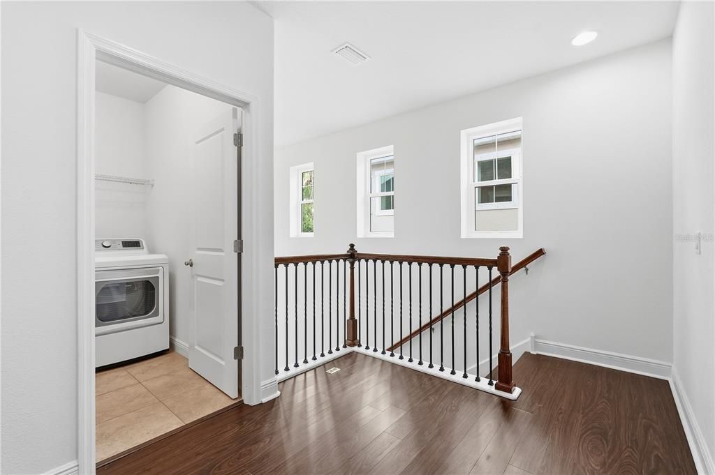 For Sale: $510,000 (3 beds, 3 baths, 2334 Square Feet)