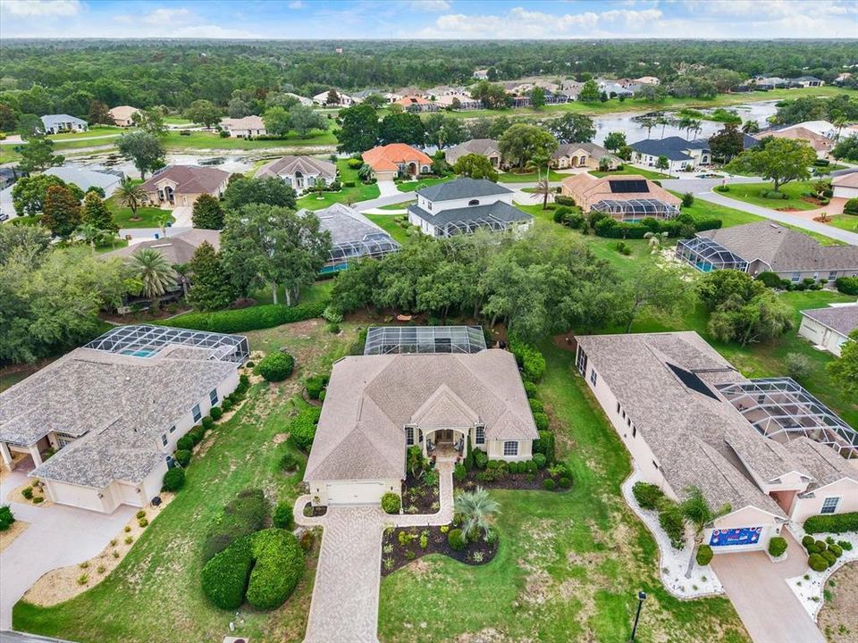 For Sale: $565,000 (3 beds, 3 baths, 2507 Square Feet)