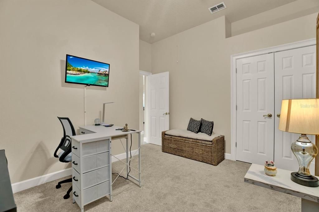 For Sale: $565,000 (3 beds, 3 baths, 2507 Square Feet)