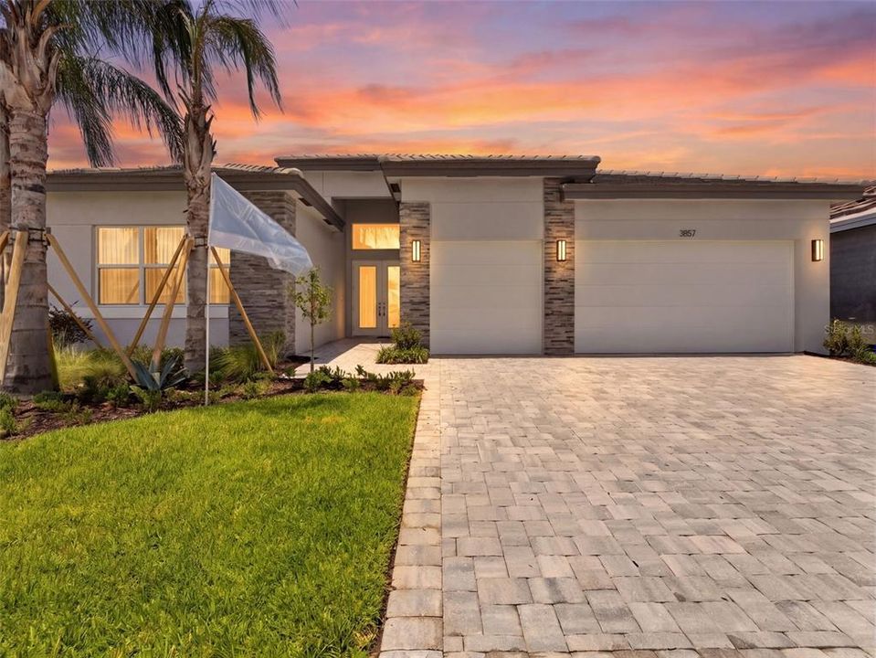 For Sale: $846,900 (3 beds, 3 baths, 2788 Square Feet)