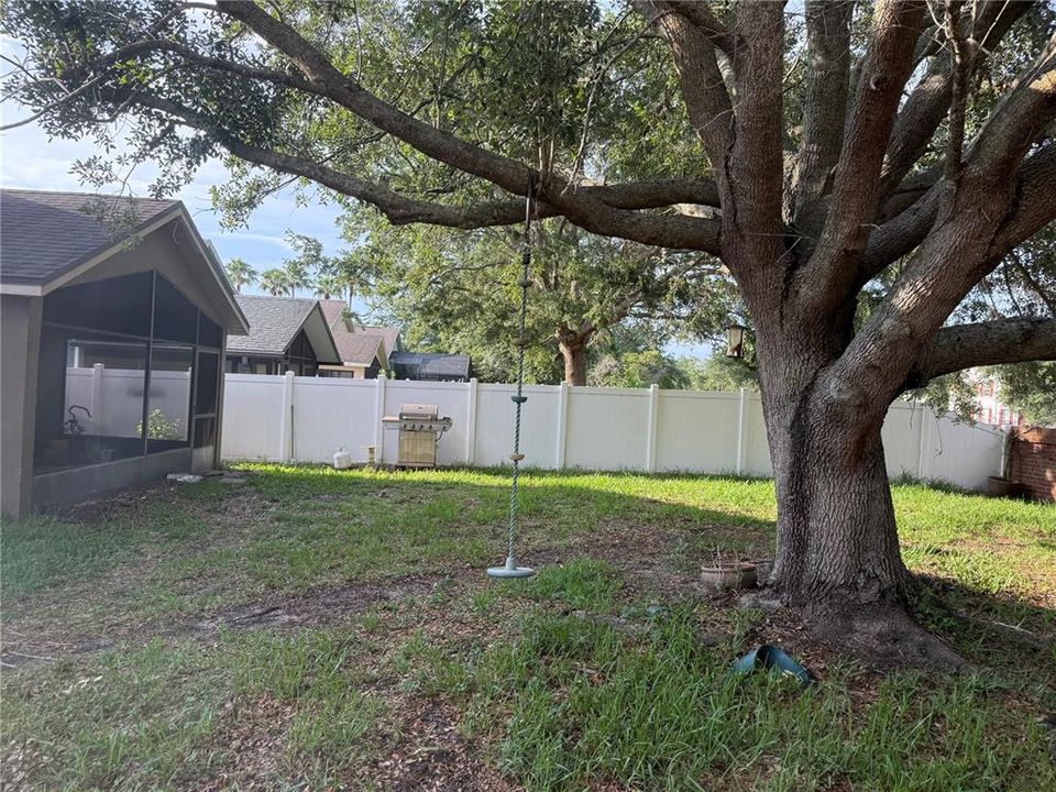For Sale: $490,000 (4 beds, 2 baths, 2180 Square Feet)