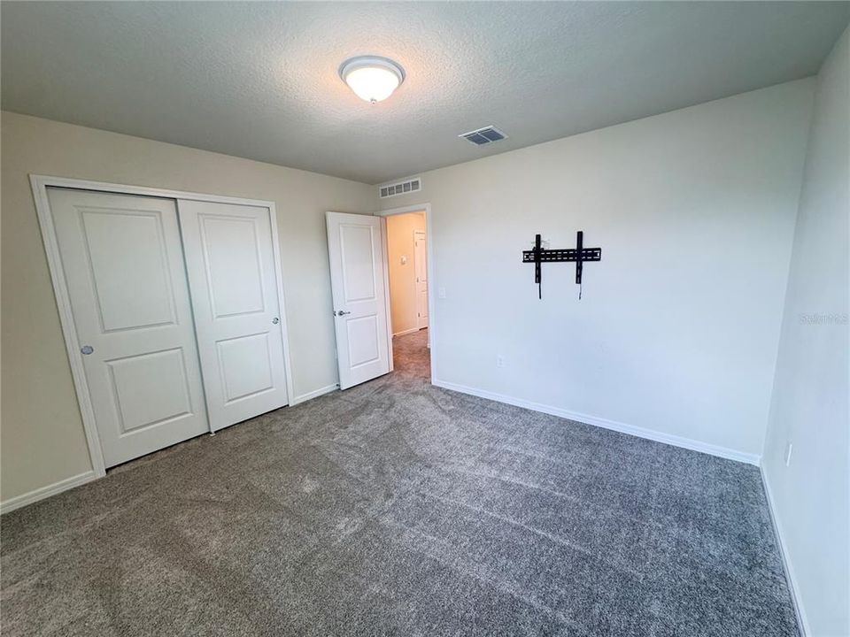 В аренду: $2,800 (5 спален, 3 ванн, 2504 Квадратных фут)