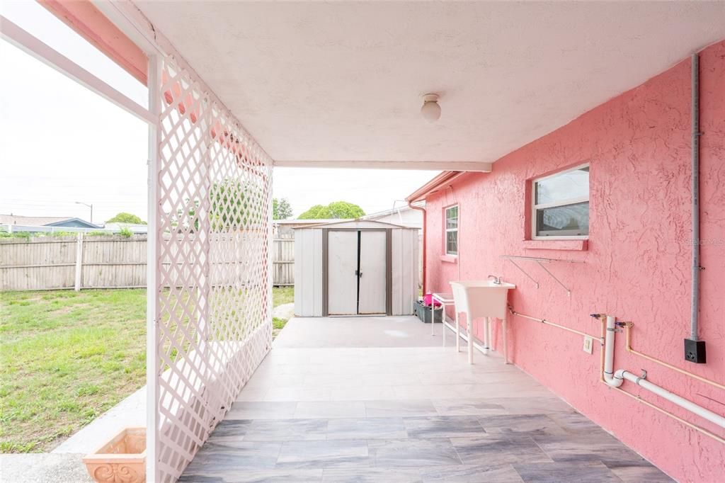 En Venta: $260,000 (3 camas, 2 baños, 1268 Pies cuadrados)