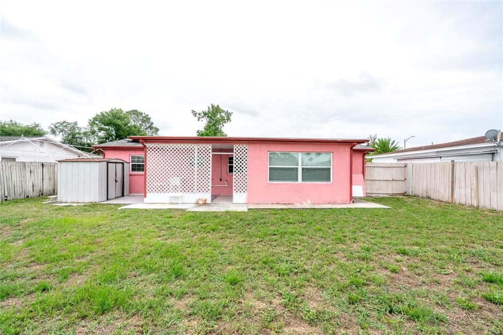 En Venta: $260,000 (3 camas, 2 baños, 1268 Pies cuadrados)