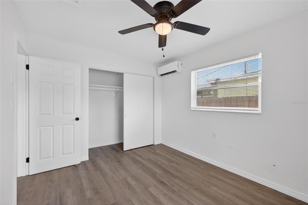 En Venta: $275,000 (1 camas, 2 baños, 760 Pies cuadrados)