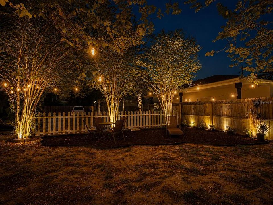 For Rent: $2,300 (1 beds, 1 baths, 650 Square Feet)